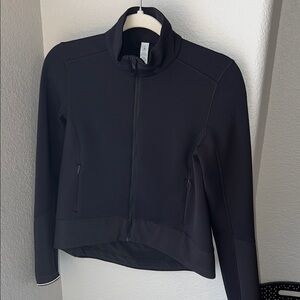 Lululemon “Cardio Squad” Jacket Women’s Size 4